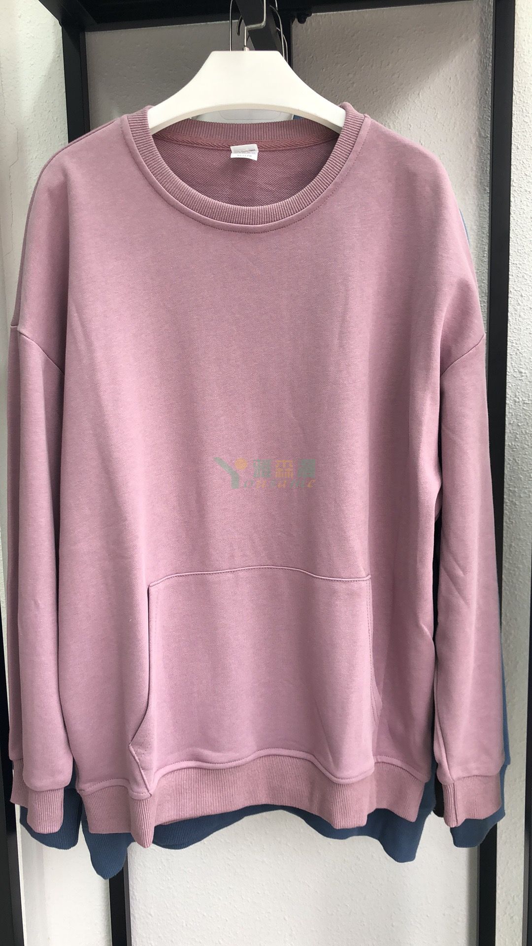 嘻哈落肩圆领卫衣(图6) 嘻哈落肩圆领卫衣(图6)