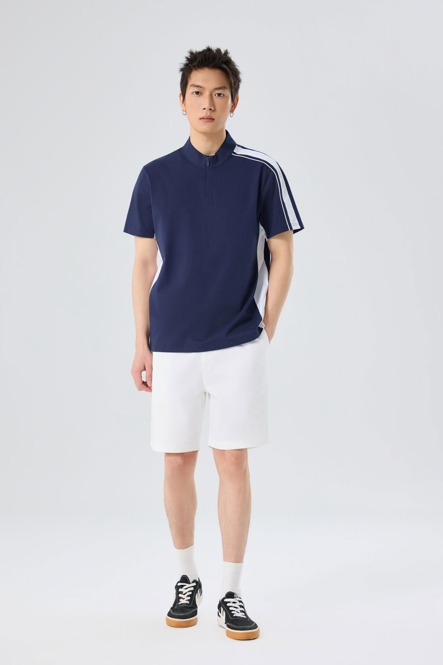 班服定制惊喜价：团购优惠，满额即享专属设计(图1)