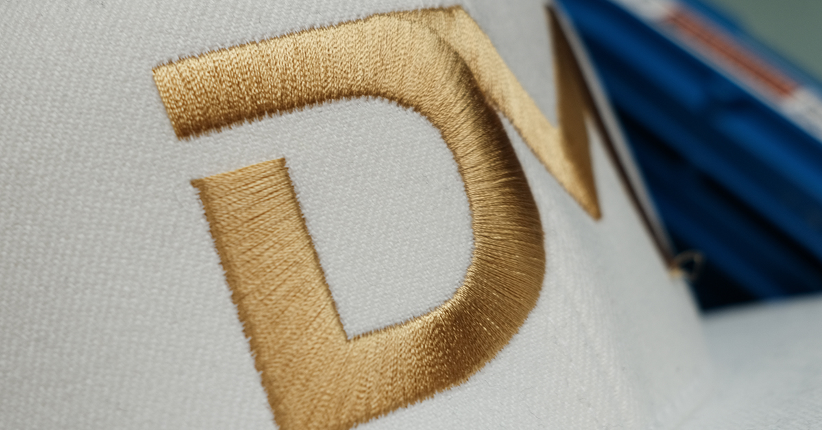 武汉Polo衫定制必看：Polo衫厂家选择终极攻略(图1)