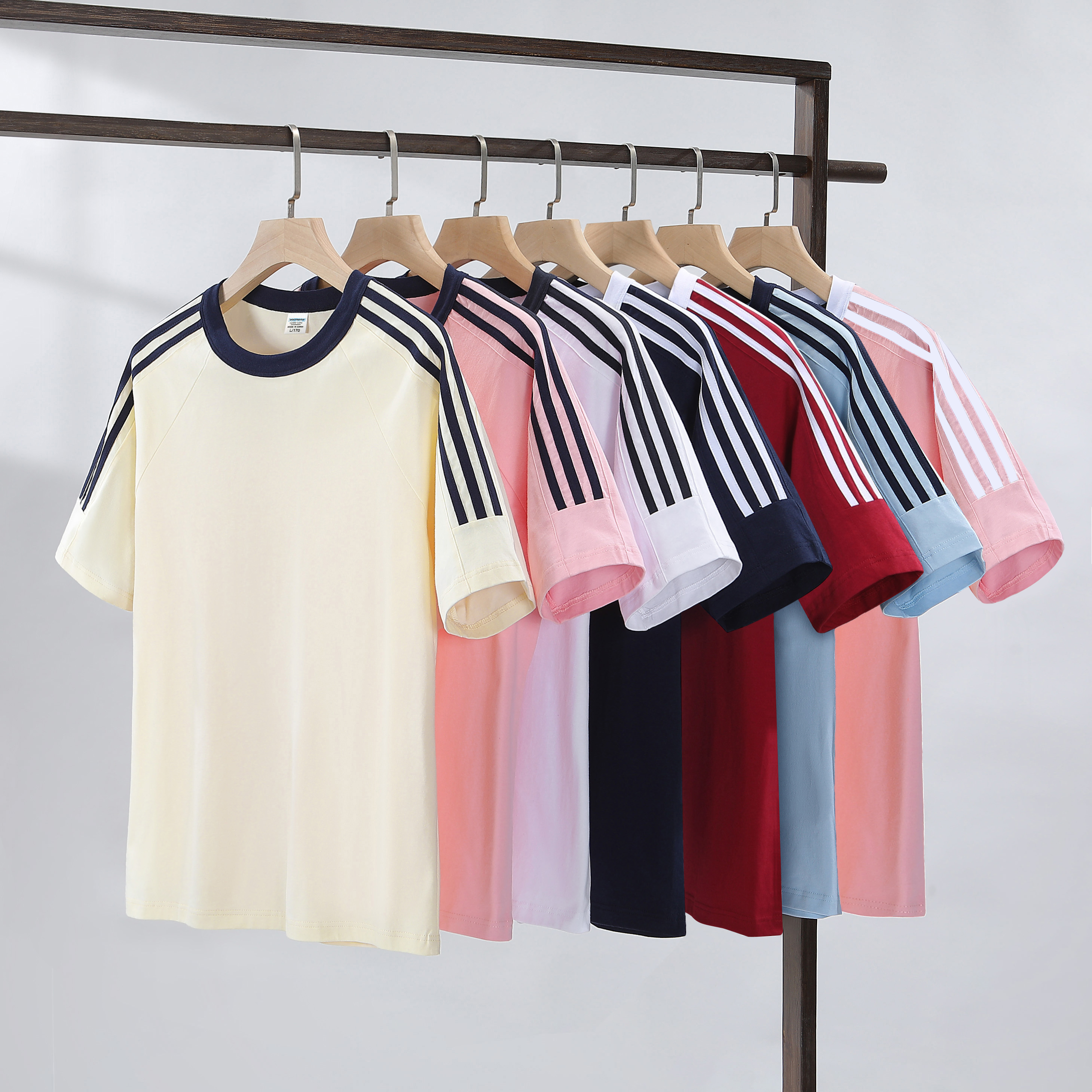 工作服升级方案：用定制Polo衫平衡专业度与员工舒适需求(图1)