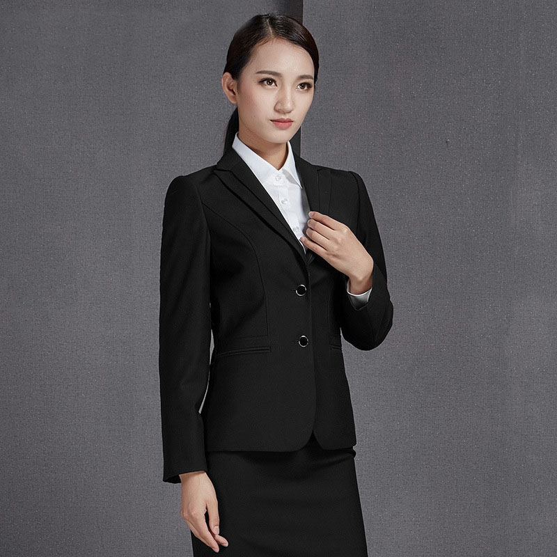 修身女士西装