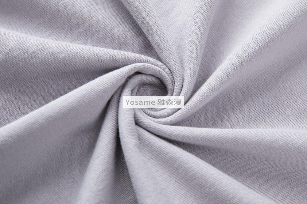 直筒圆领T恤(图18)