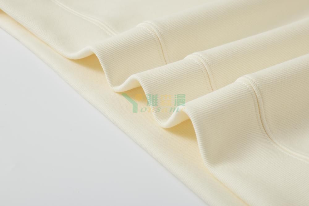 缤纷棉加厚圆领卫衣(图25)