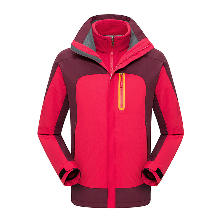 明星款羽绒内胆三合一冲锋衣