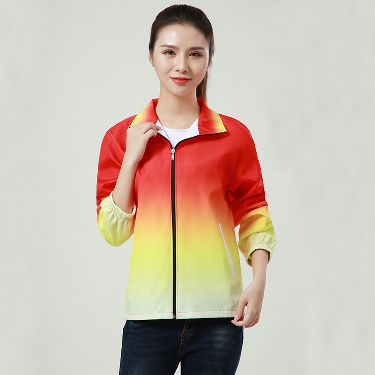 渐变色复合全身印风衣