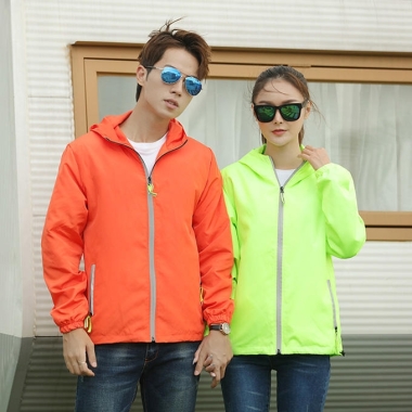 超轻记忆料防水风衣