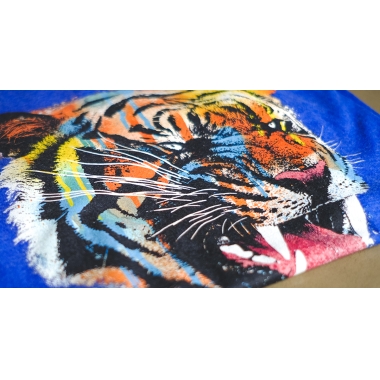 广告衫定制攻略：精准匹配需求，让宣传更出