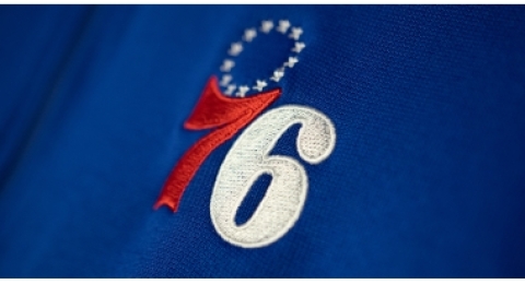 班服定制：一件衣衫，封存一个班级的独家记