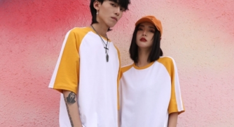 选靠谱厂家定制T恤，文化衫穿搭轻